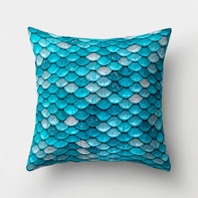 Load image into Gallery viewer, Mermaid Scale Sequin Pillow Case