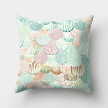 Load image into Gallery viewer, Mermaid Scale Sequin Pillow Case