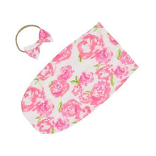 Load image into Gallery viewer, Muslin Swaddle Wrap + Headband ll Chic