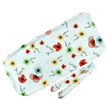 Load image into Gallery viewer, Muslin Swaddle Wrap + Headband ll Chic