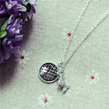 Load image into Gallery viewer, Dreamy Mermaid + Scale Necklace