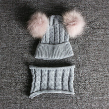 Load image into Gallery viewer, Children&#39;s Winter Hat Scarf Set