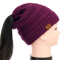 Load image into Gallery viewer, Ponytail Women&#39;s Knitted Beanie ll 25 Colors
