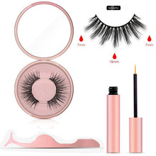 Load image into Gallery viewer, Magnetic Eyeliner + Eyelashes Set