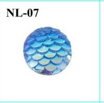 Load image into Gallery viewer, Mermaid Scale Keychain ll Shell + Starfish
