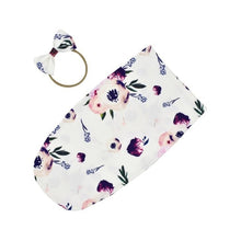 Load image into Gallery viewer, Muslin Swaddle Wrap + Headband ll Chic